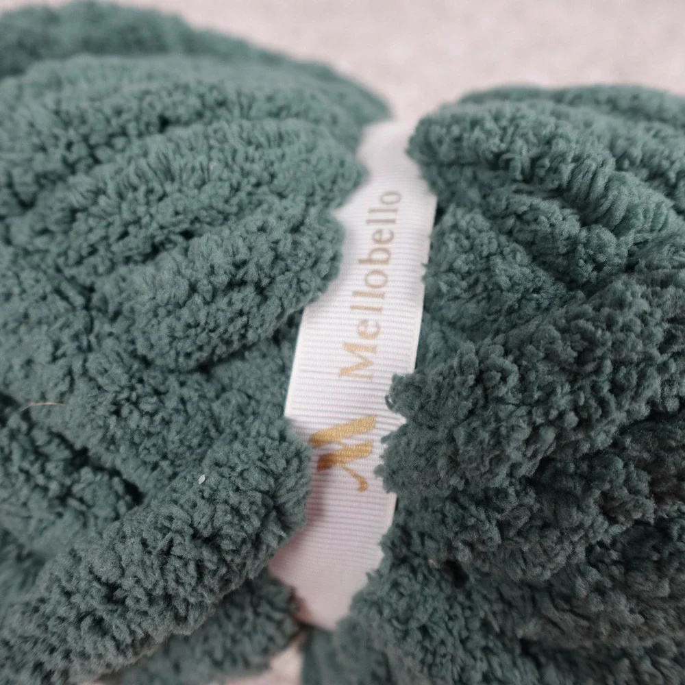 Mellobello Chunky Chenille Yarn Forest‎ Green Super Bulky Soft Blanket Yarn DIY